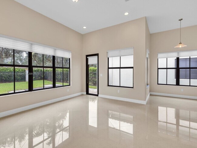 Foto del edificio - 3 br, 2.5 bath House - 8507 NW 39th Ct