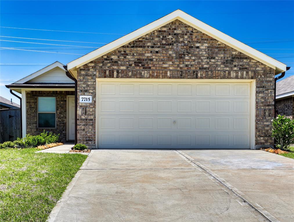 Primary Photo - 7715 Cedar Birch Dr