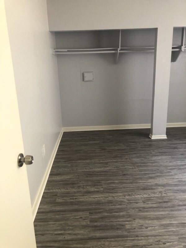 Building Photo - 3626 Altadena Ave