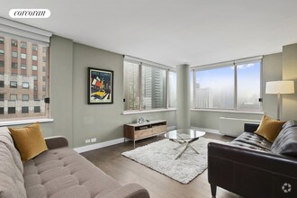 Building Photo - 350 W 50th St