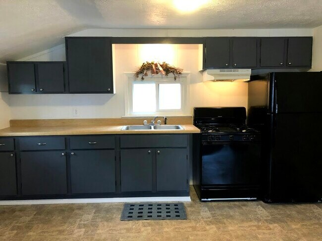 Foto del edificio - 962 E 32nd St