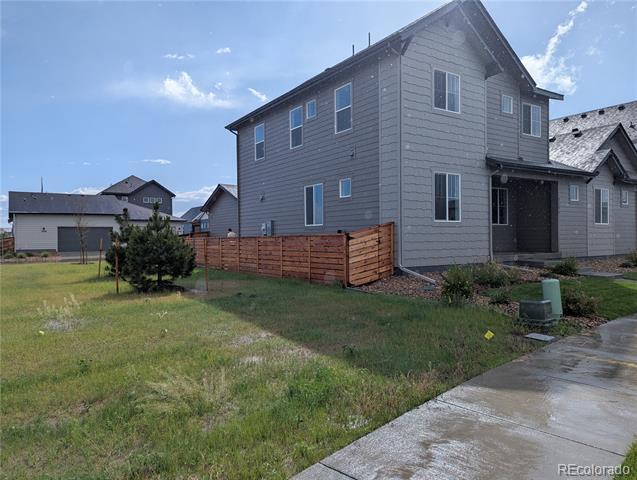 Foto del edificio - 5093 McKinnon Ct