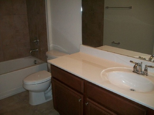Building Photo - Single Family Home -  Windermere Terrace