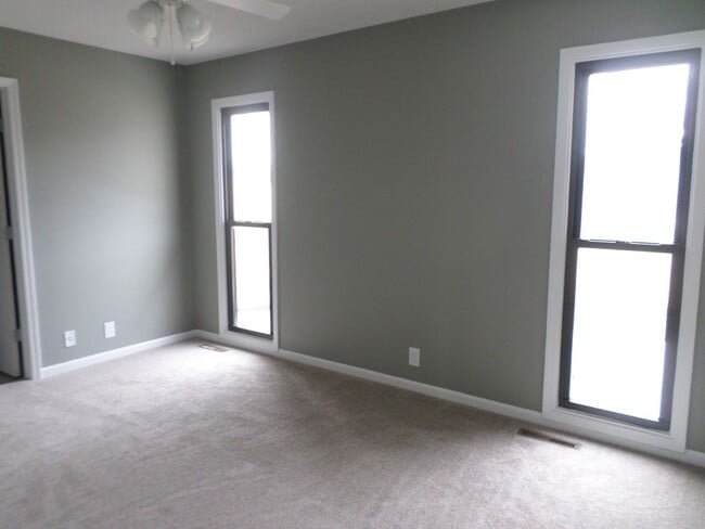 Building Photo - Timber Creek- Manhattan KS