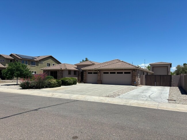 Building Photo - 32139 N Caspian Way