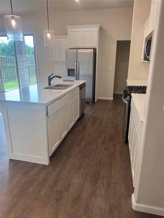 Foto del edificio - 4709 Enclave Pl