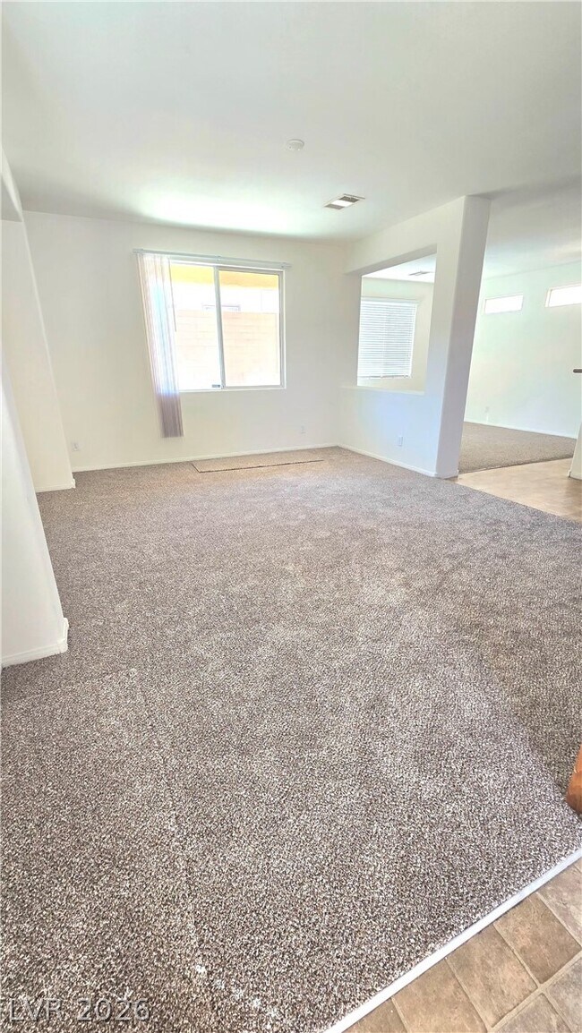Foto del edificio - 9063 Spring Star Ct