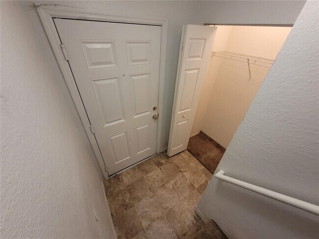 Foto del edificio - 5934 Brickleberry Ln