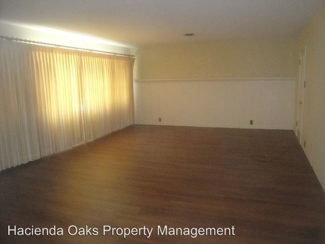 Foto del edificio - 3 br, 3.5 bath House - 314 E. Camino Colegio
