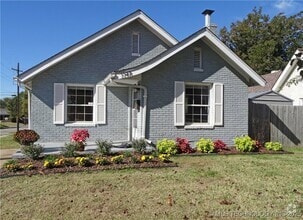 Building Photo - 1148 S Columbia Ave