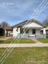 Building Photo - 307 N Main St
