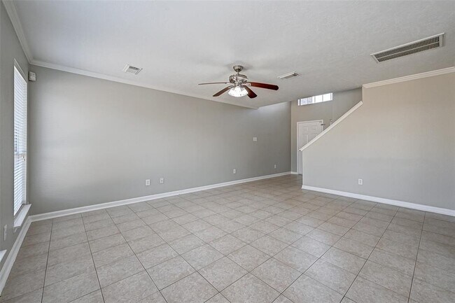 Foto del edificio - 6735 Windy River Ln