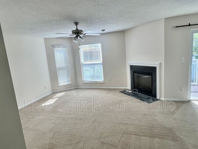 Foto del edificio - 512 24th St