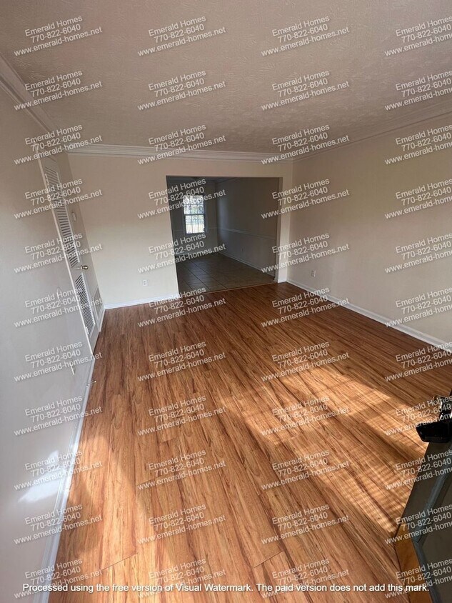 Foto principal - Available now 2 bedroom 1.5 townhome!!