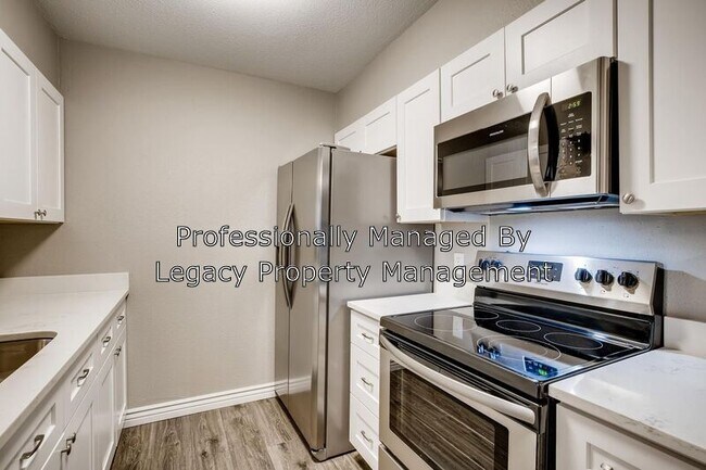 Foto del edificio - 5873 S Prince St