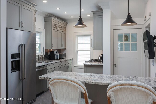 Foto del edificio - 406 Atlantic Ave