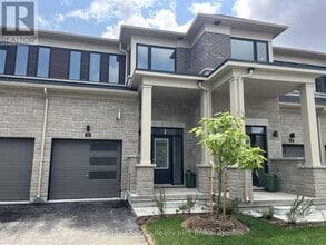 Building Photo - 30 Ingle Wy
