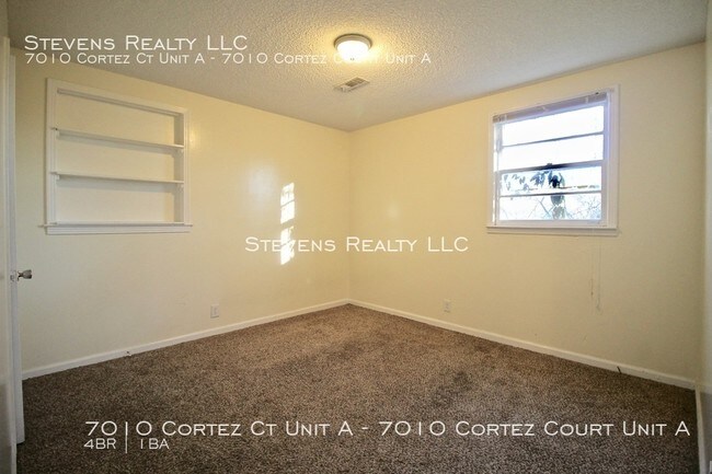 Building Photo - 7010 Cortez Ct A Hermitage