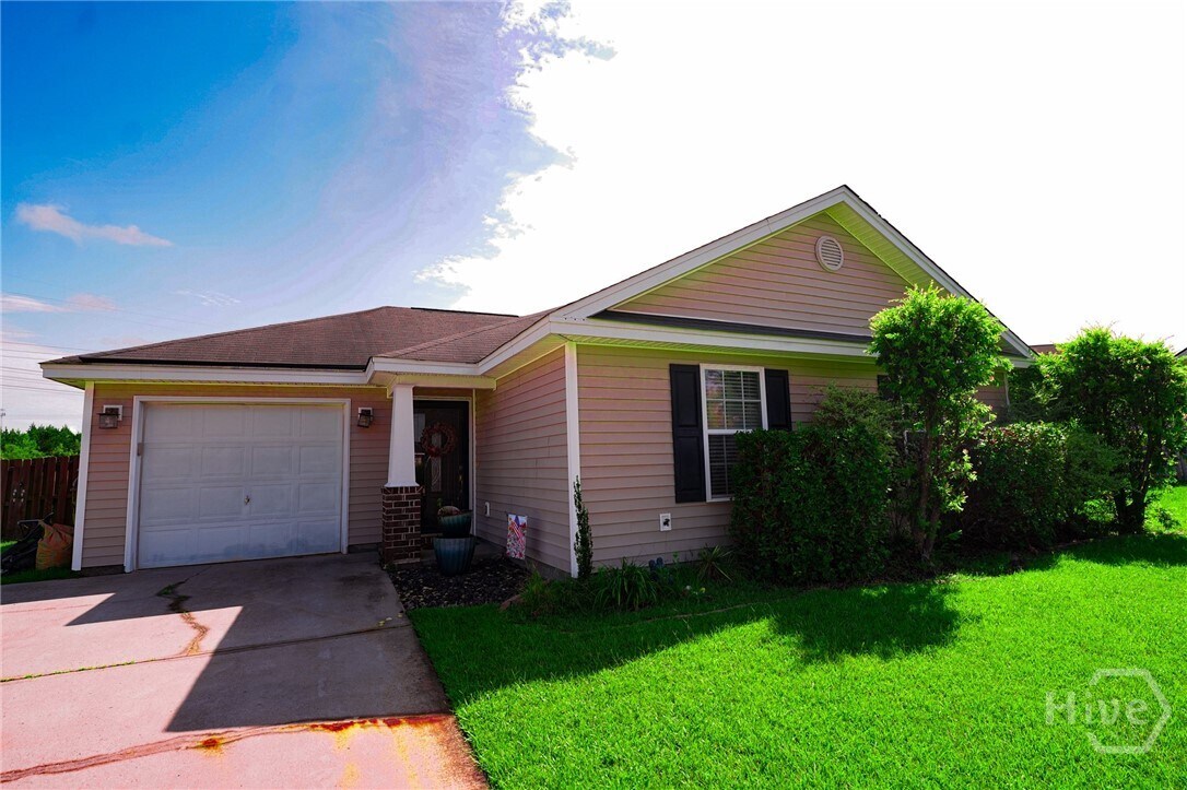 Foto principal - 170 Willow Oak Dr