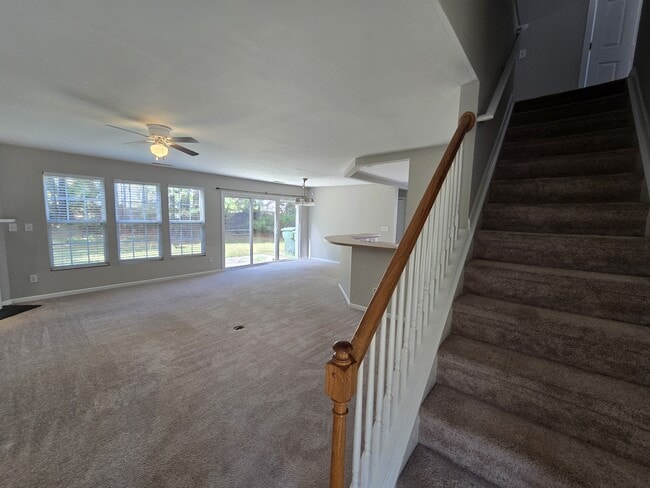 Building Photo - 5030 Reservoir Rd