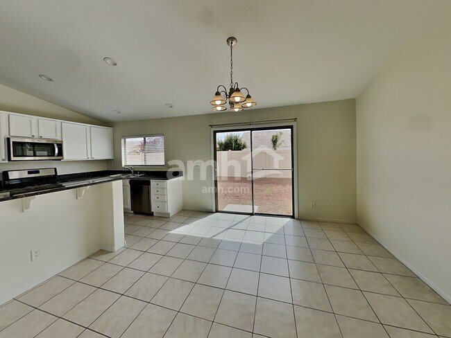 Building Photo - 3017 Prairie Princess Ave