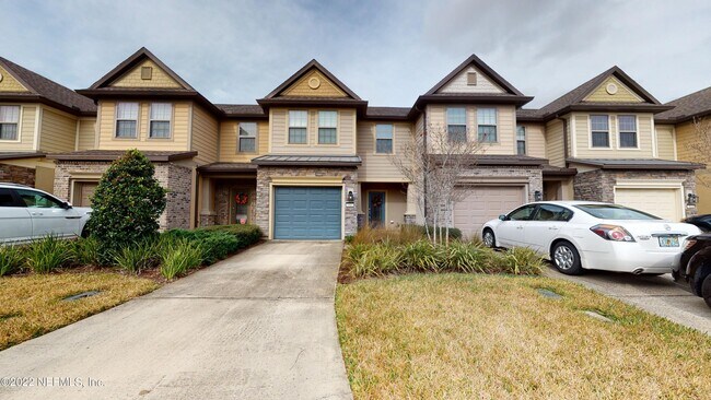 Foto del edificio - 7027 Coldwater Dr