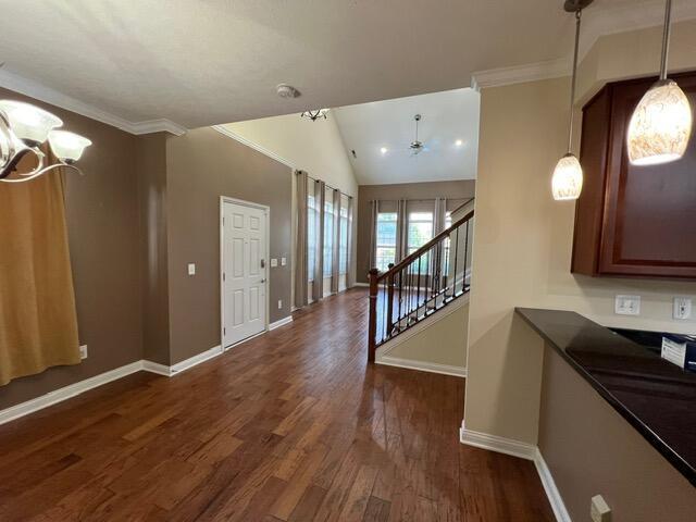 Building Photo - 7524 Acela St