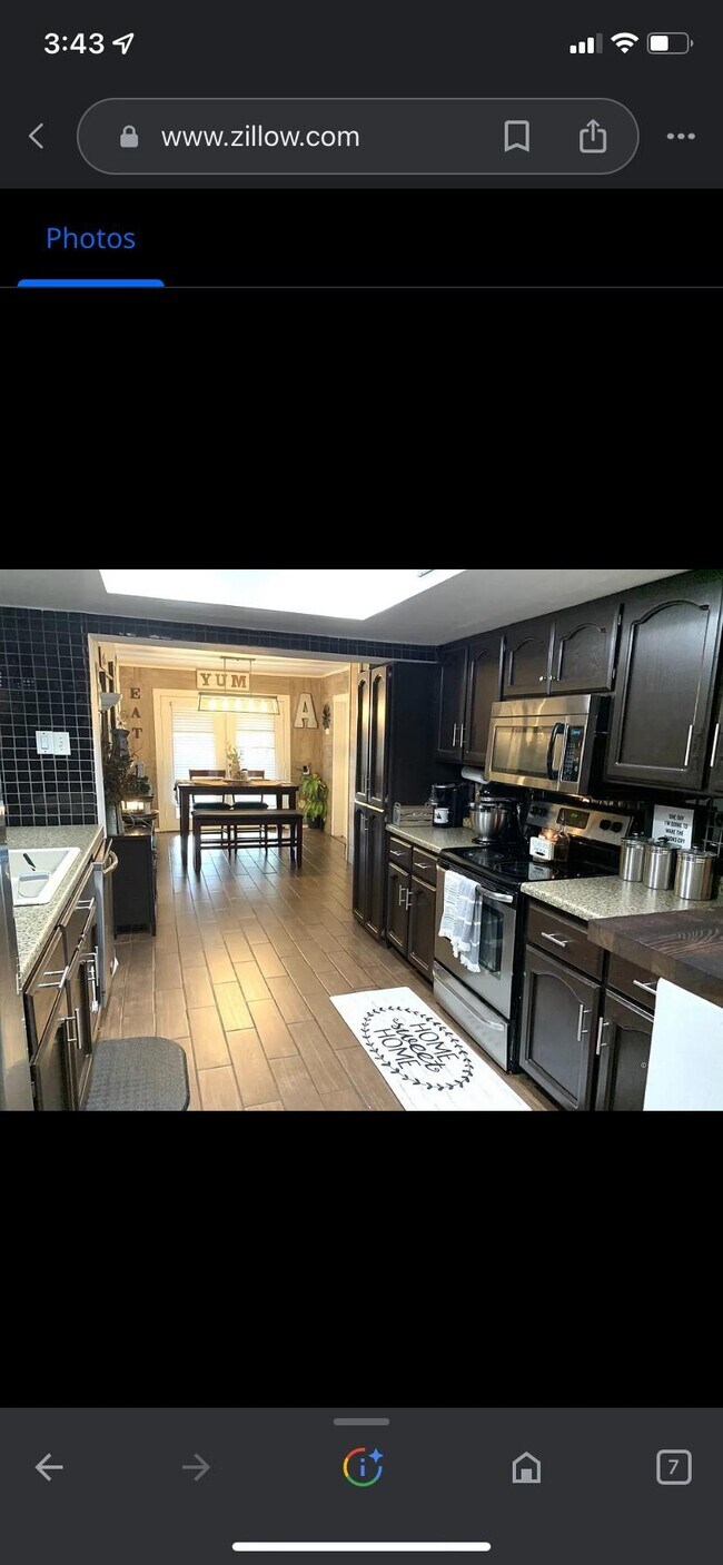 Building Photo - 136 Haskins Rd