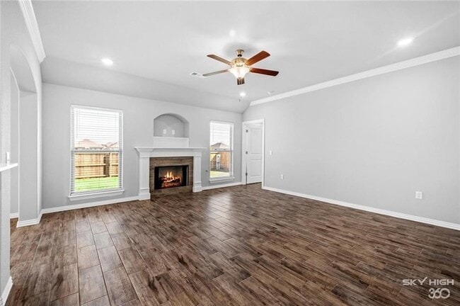 Building Photo - 4446 W Barhem Dr
