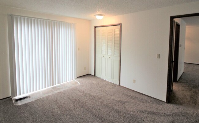 Foto del edificio - 31 N 46th Ave