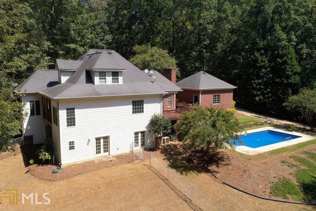 Foto del edificio - 506 Rockwell Church Rd NE