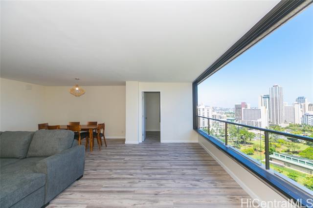 Foto del edificio - 1910 Ala Moana Blvd