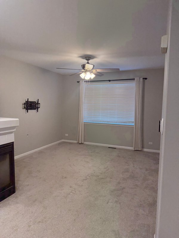 Foto del edificio - 4325 Savoy Ln