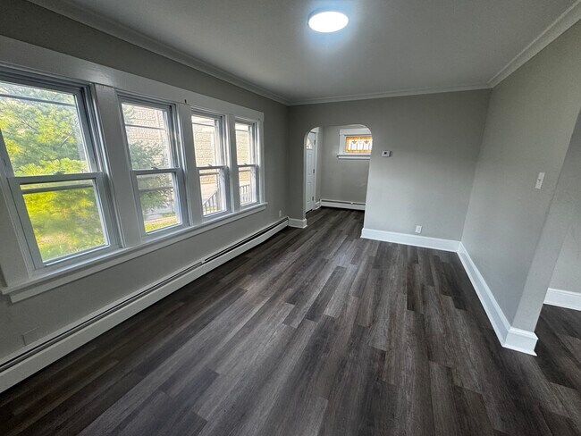 Foto del edificio - 8615 W Adler St