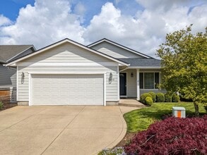 Building Photo - 5500 Doogan Ct SE