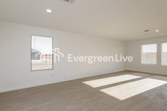 Foto del edificio - 9600 NW 125th St