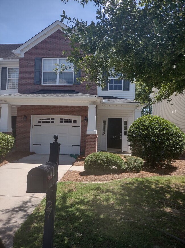 Building Photo - Outstanding Three Bedroom Home located Pennington Square! Minutes Away from Ft. Jackson