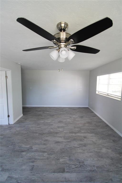 Foto del edificio - 6323 Gateway Ave