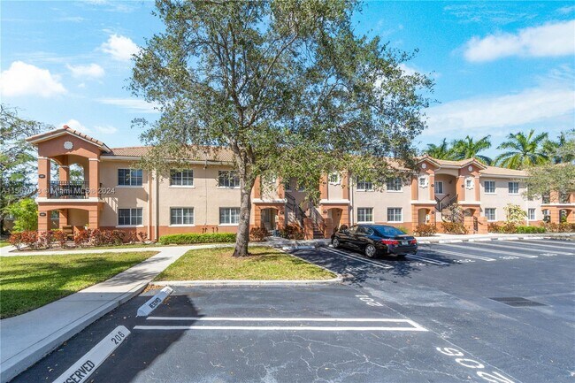 Building Photo - 3810 N Jog Rd