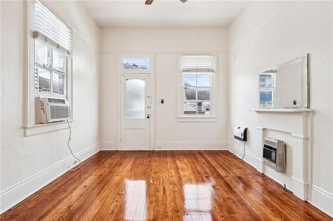 Building Photo - 1508 Music St