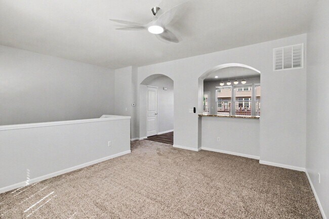 Foto del edificio - 44510 Ellery Ln