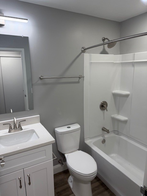 Building Photo - 6801 Cheviot Rd