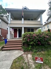 Building Photo - 527 Maryland Ave