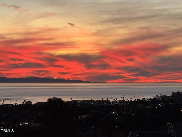 Foto del edificio - 2371 Foster Ave