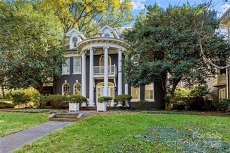 Building Photo - 609 Queens Rd