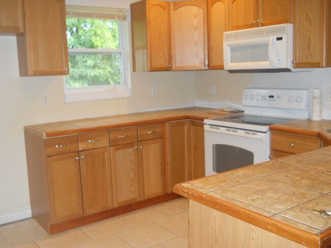 Foto del edificio - Spacious 3 bedroom house in Nixa!