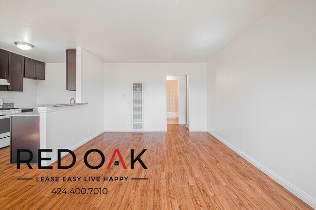 Foto del edificio - 15620 Leffingwell Rd