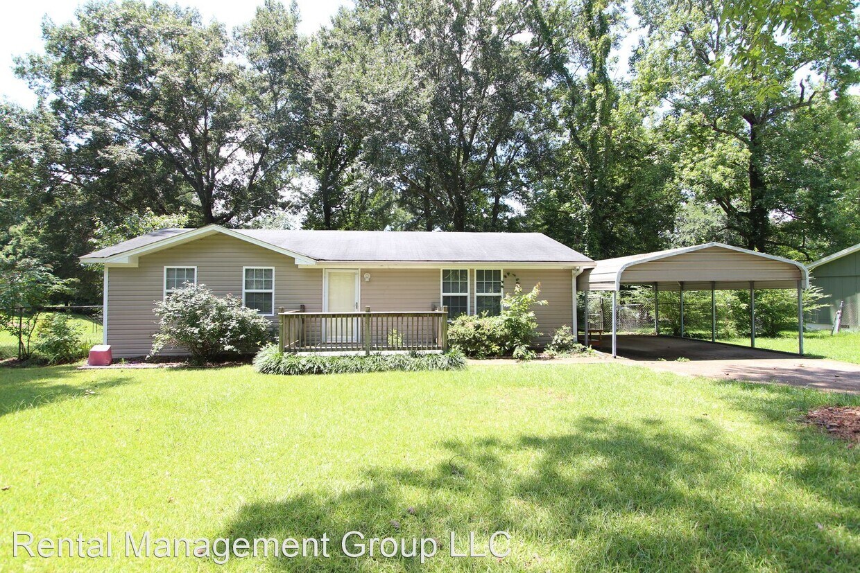 2524 Oak Leaf Ln, Adamsville, AL 35005 House Rental in Adamsville, AL