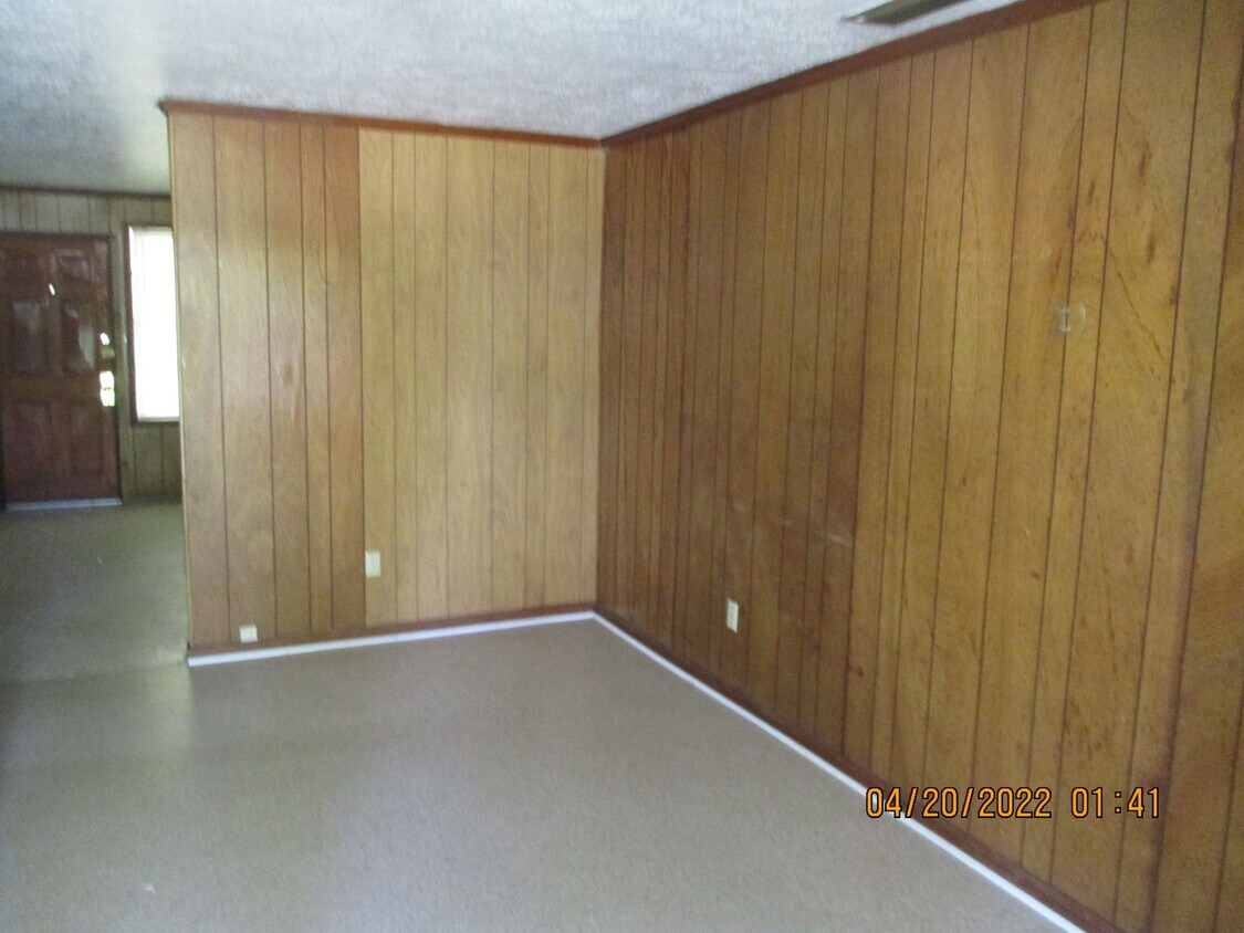 Building Photo - 304 Drexel St