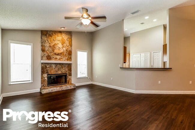 Building Photo - 5803 Taywood Dr